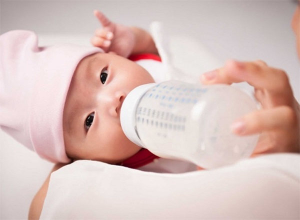 Sữa Meiji HP 850g nội địa Nhật Bản cho trẻ dị ứng đạm bò